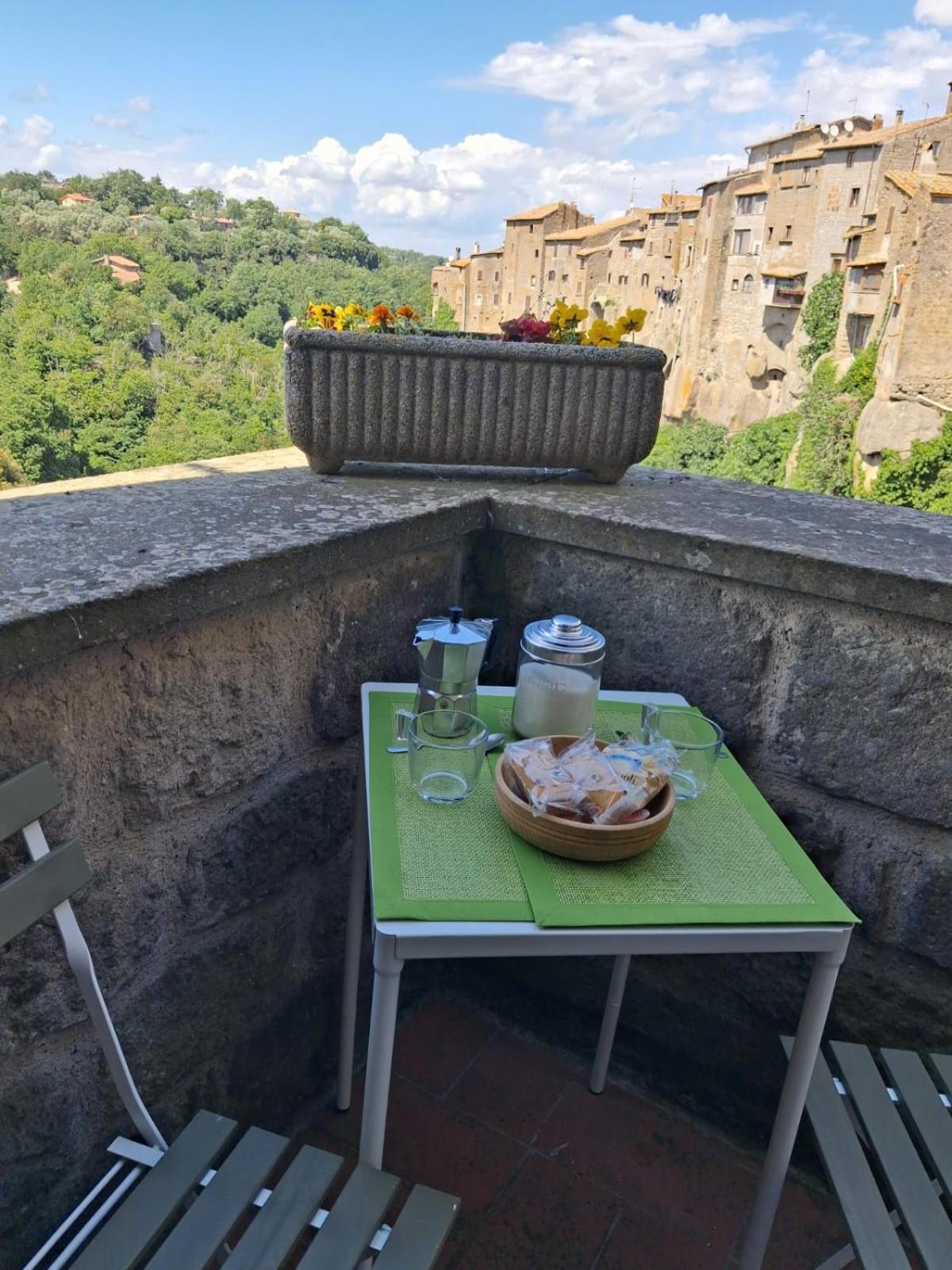 Sospesi Nel Borgo Vitorchiano Eksteriør bilde